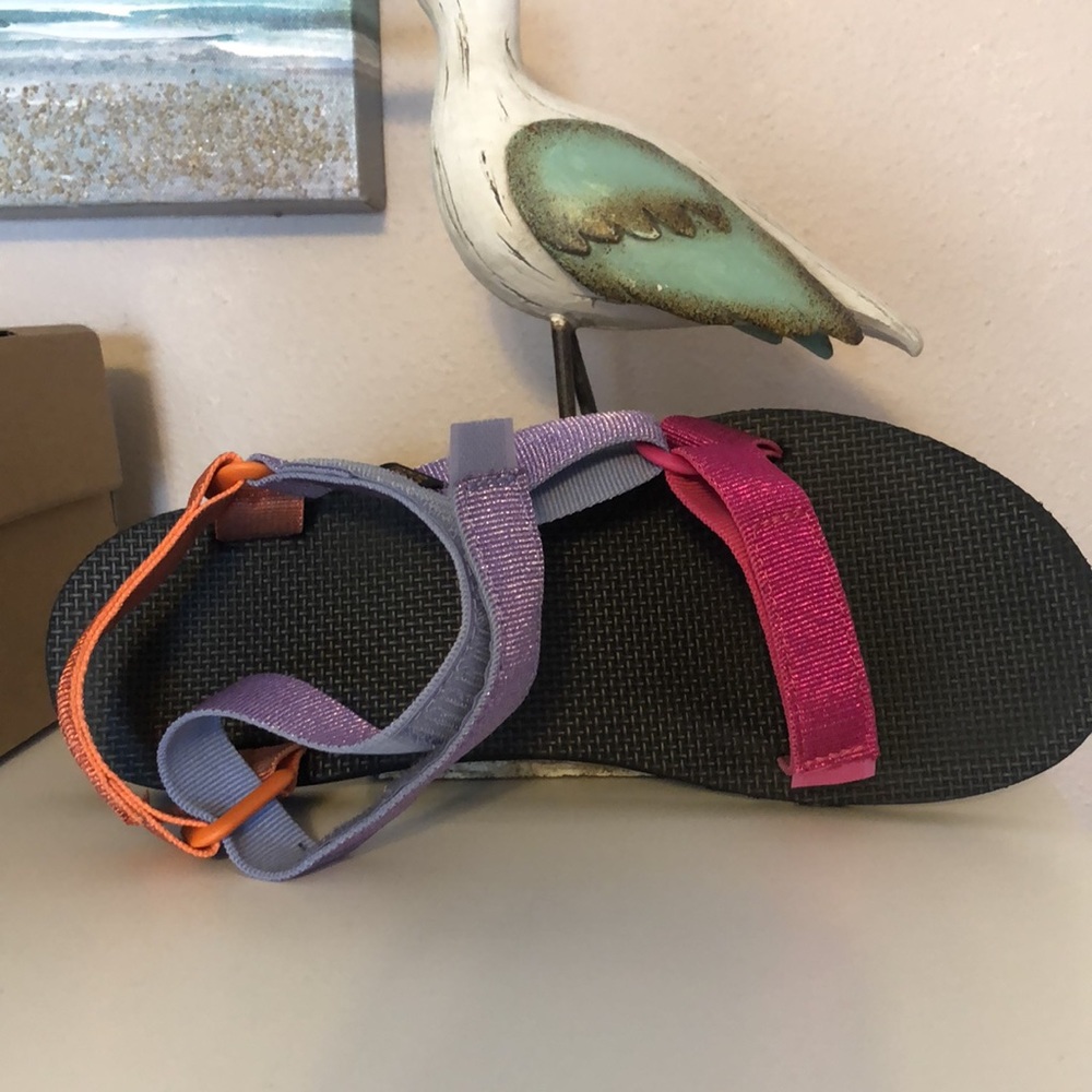 TEVA Multi color sandal